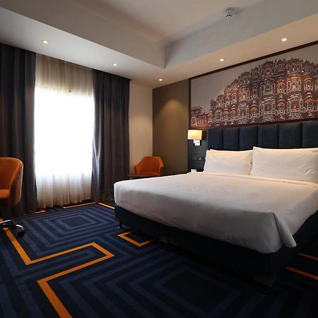 Holiday Inn Express & Suites Jaipur Gopalpura Екстер'єр фото