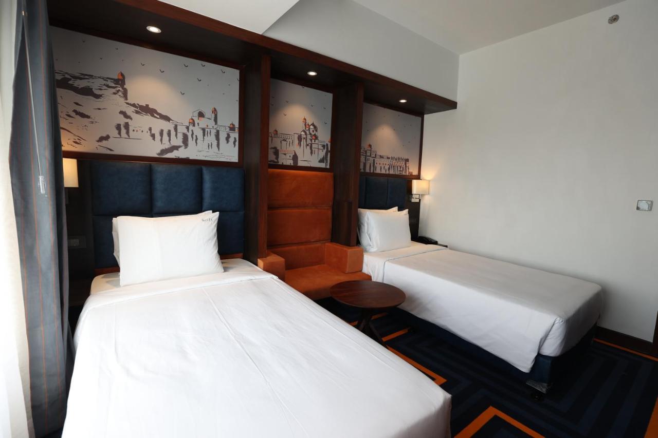 Holiday Inn Express & Suites Jaipur Gopalpura Екстер'єр фото