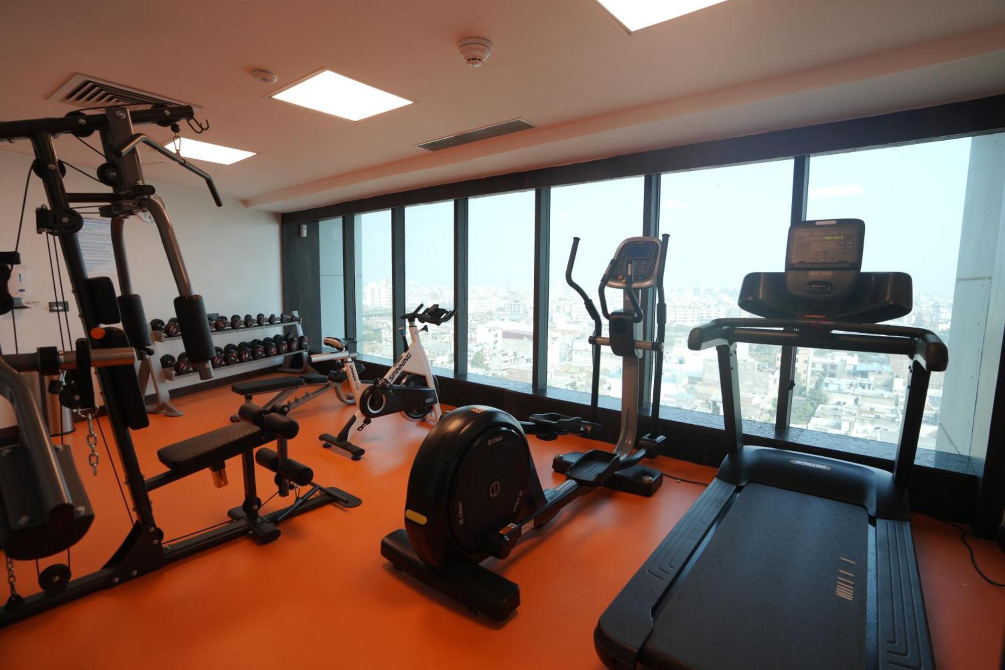 Holiday Inn Express & Suites Jaipur Gopalpura Екстер'єр фото