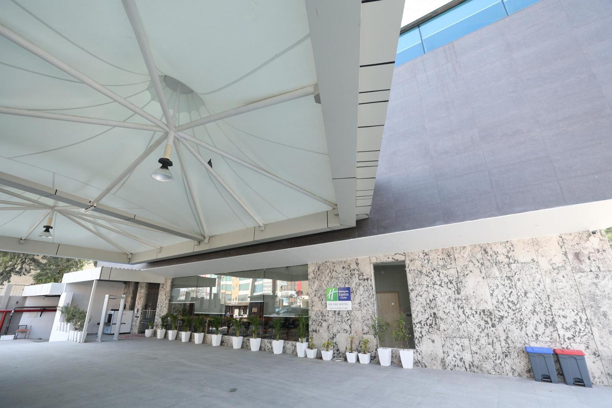 Holiday Inn Express & Suites Jaipur Gopalpura Екстер'єр фото