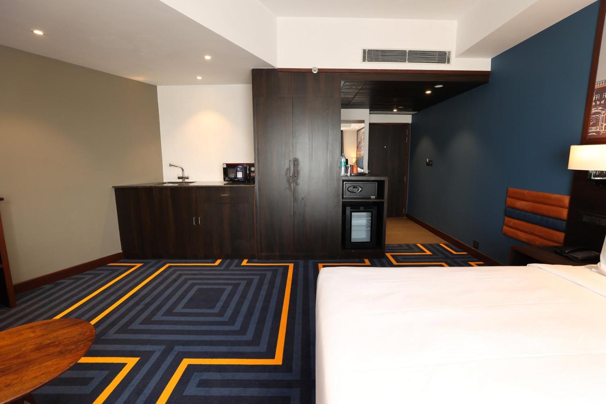 Holiday Inn Express & Suites Jaipur Gopalpura Екстер'єр фото